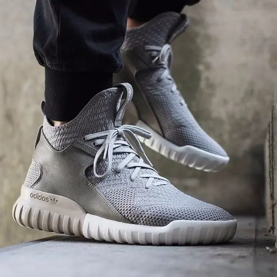 親民版 Y-3、Yeezy，聊一聊這雙自帶明星和革命基因的 adidas Originals Tubular