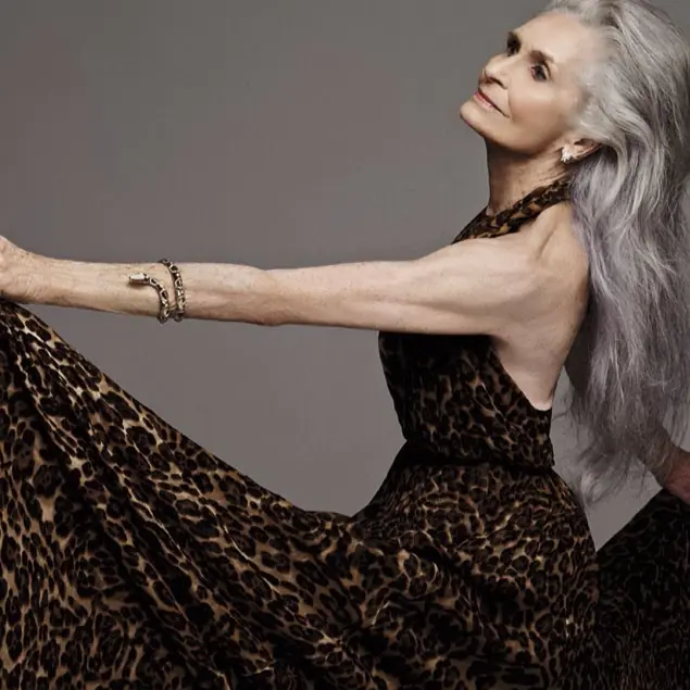 阿嬤也可以當超模！Daphne Selfe 高齡 70 歲再度走上伸展台