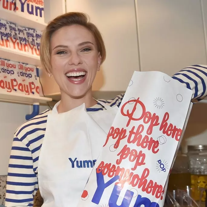 Scarlett Johannson 的巴黎爆谷店開幕！隨時能遇上女神店長當值真的太幸福了！