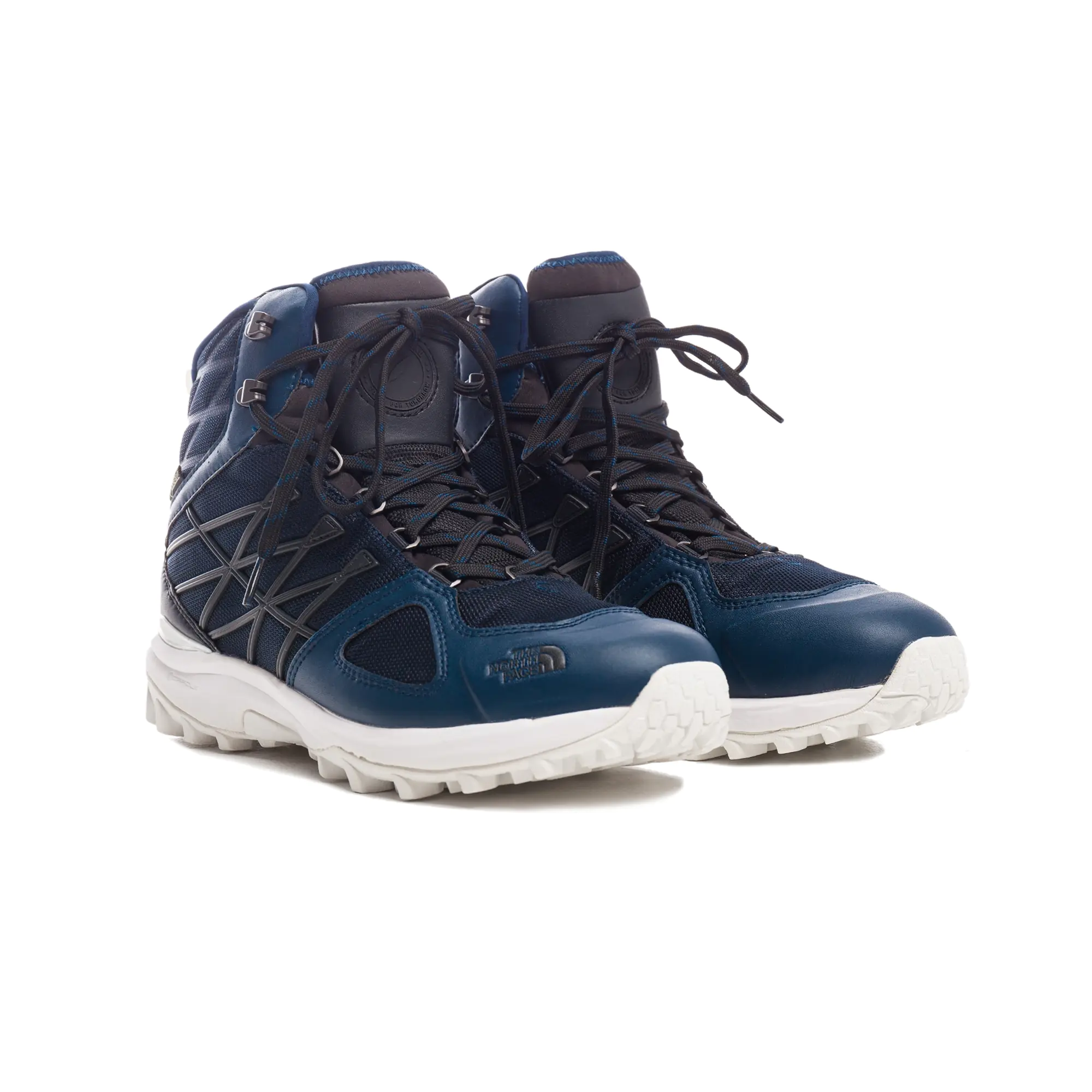 PUBLISH X THE NORTH FACE 「暗夜南極洲」，打造時尚與技術聯名鞋款