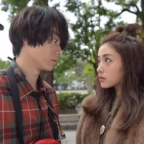 《校對女王》迷倒石原里美的「菅田將暉」　學生時代帥照曝光電翻日本網友！
