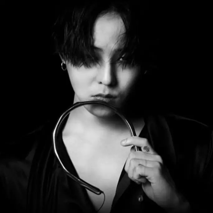G-Dragon PEACEMINUSONE 跨足 3C　打造全新藍牙耳機！