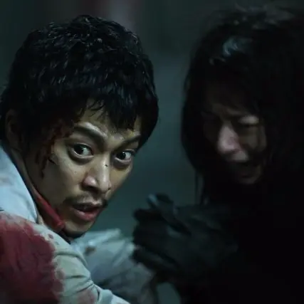 小栗旬、妻夫木聰 2 大男神正面對決　《惡魔蛙男》將精神與肉體逼到人性極限！