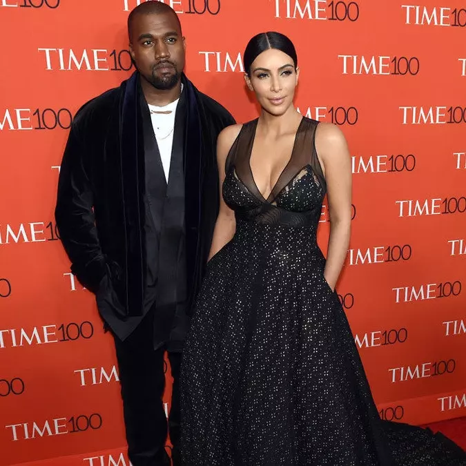 卡達夏暫停所有工作全心照顧 Kanye，稱將對演藝事業“全盤再考慮”