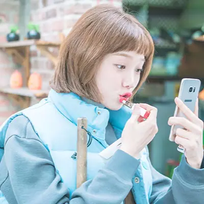 盤點 14 大「曾熱戀的桌布女友」！你跟誰交往過？ 網友：熱戀中...