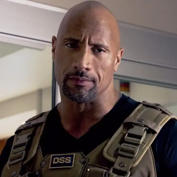 The Rock「巨石強森」聯手福特汽車將最新款 Ford Mustang 頒贈給出傑出軍人！