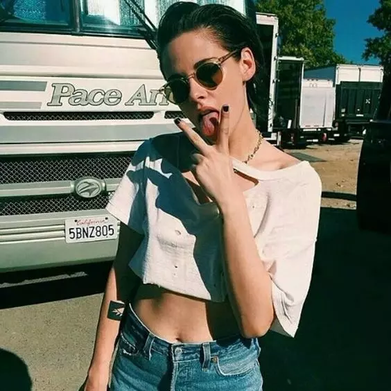 酷女孩的形象指標！Kristen Stewart 15＋妝容、髮型參考圖鑑！