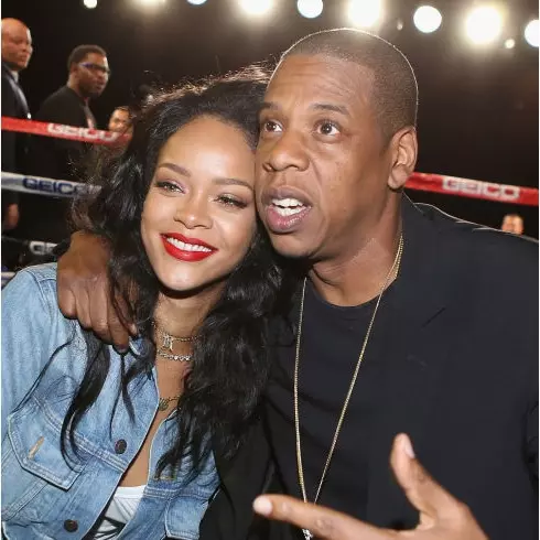 「音樂劇之父」韋伯堅稱是他先發掘 16 歲的蕾哈娜　後悔沒搶在 Jay Z 之前簽下她！