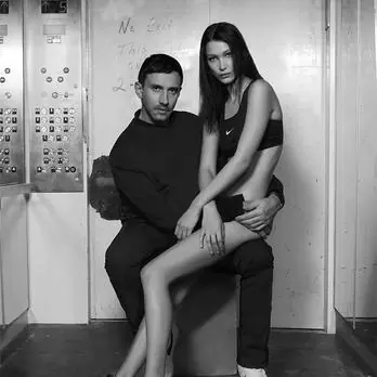 勢必被一眾 IT Girl 力捧！Riccardo Tisci x Nike 最新聯乘作真的超美啊！