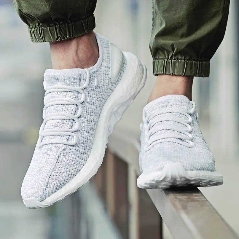 最新 adidas PureBOOST 混血神鞋，核爆級變革震撼街頭！ 
