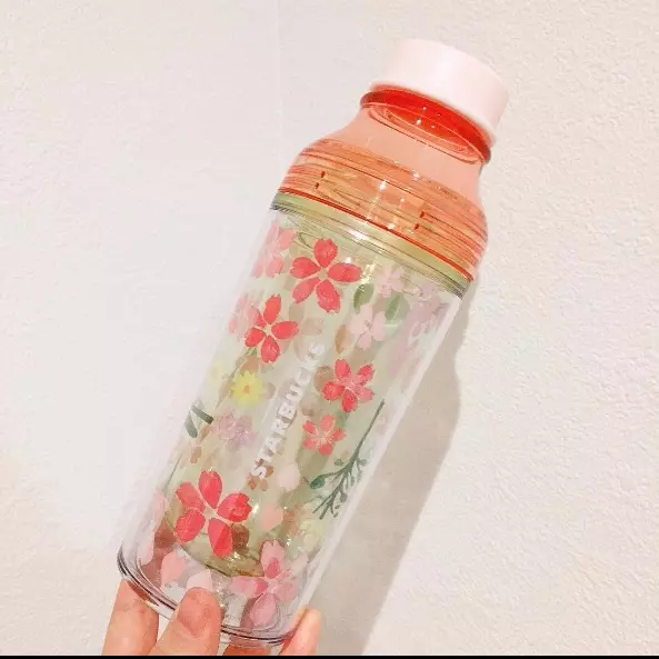 心心眼！香港 Starbucks 新推出的櫻花商品＋春日茶具系列真的是美翻了！！