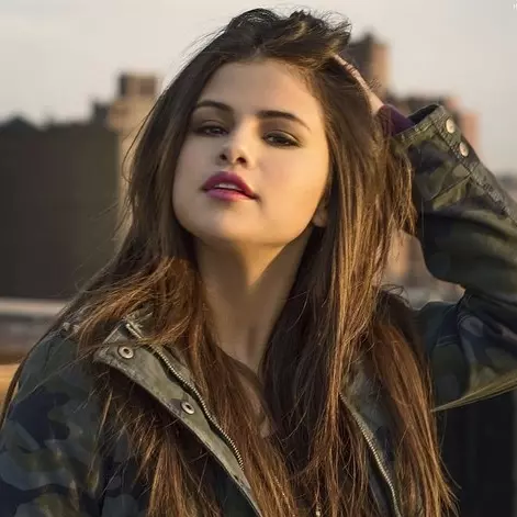 愛情事業大豐收！勇闖 24 歲 IG 女王 Selena 的德州夢幻王國