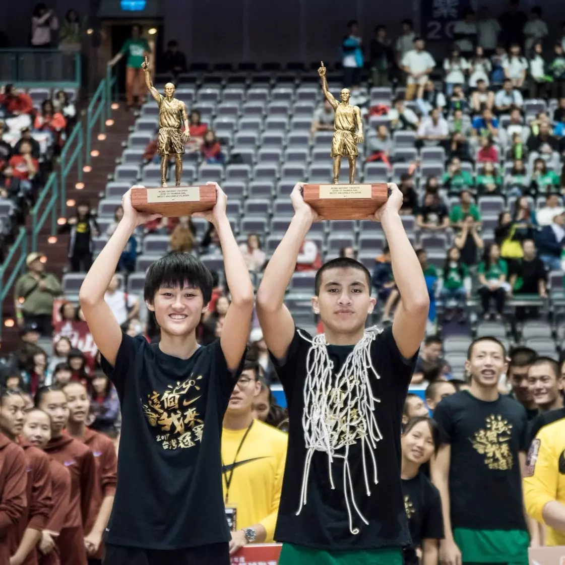 高國豪傳承「KOBE 精神」！制霸高中籃壇後將赴美挑戰...