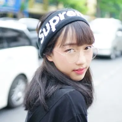 2021 女生必學 2 招「髮帶造型」技巧，就算手殘女也能輕鬆學會！