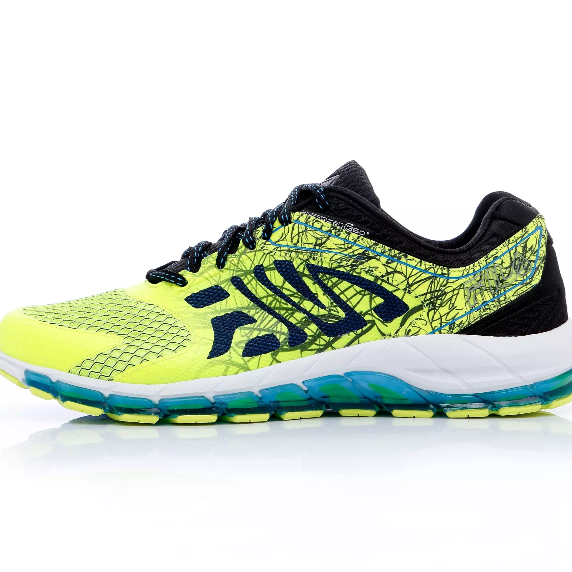 FILA COMPLEXITY 360° ENERGIZED訓練慢跑鞋2017年式火熱釋出 狂放不羈，動能獨具！
