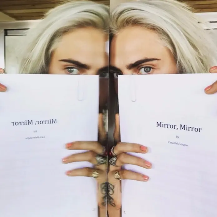 繼拍電影後的新搞作！超模 Cara Delevingne 將要推出她首本小說著作！