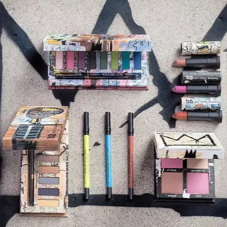 將塗鴉藝術放上化妝品上，會是怎樣的效果？看看 Urban Decay 最新限量版聯乘系列就知道了！