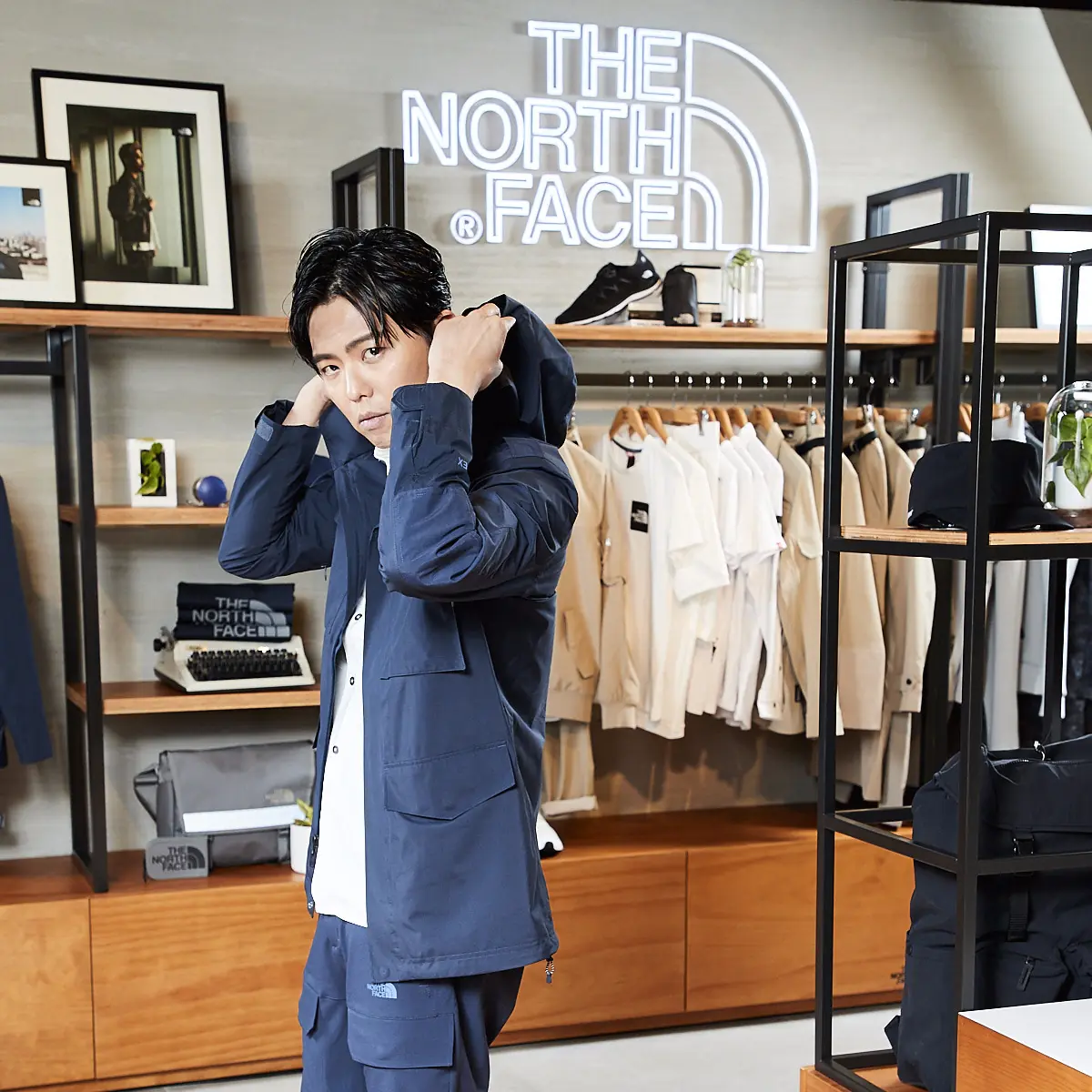 帥到嫑嫑的！「The North Face」 顛覆印象大玩潮流　UE 系列台灣終於買得到！