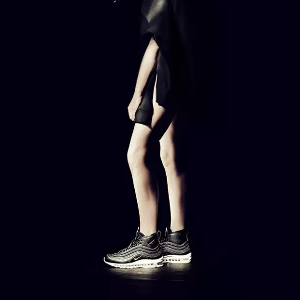 勿忘初衷，RICCARDO TISCI 關於AIR MAX 97的時尚宣言