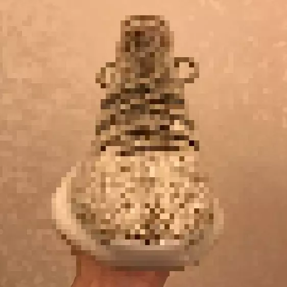 還有這雙「椰子」在生產線上等著各位！Yeezy Boost 焦糖配色現身