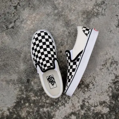 VANS 再度推出「小賈斯汀最愛的格紋鞋款」！這次還有一雙是超稀有款式...