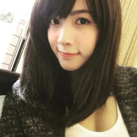【野生抓正妹❤】正妹空姐比基尼照曝光！甜美「華航許瑋甯」甜到鄉民直呼：「要蛀牙了！」