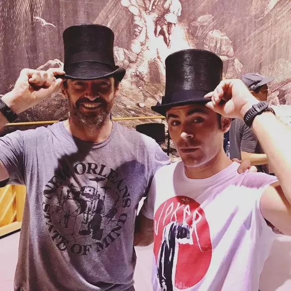 他是真正的金鋼狼！休傑克曼在爆炸意外片場中　一把救了柴克艾弗隆一命！