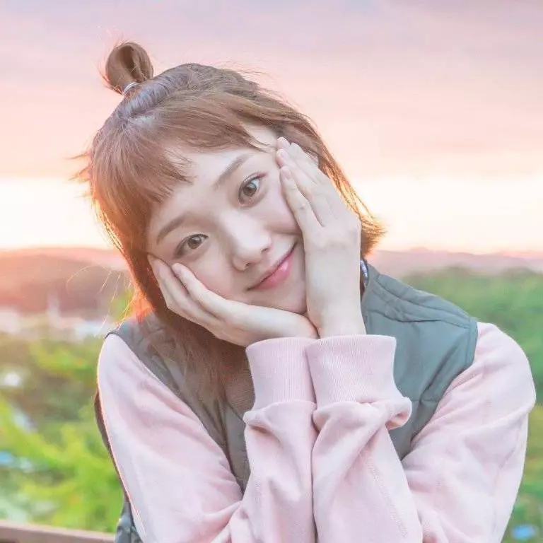 女孩對你有意思的６大徵兆，全中的話就可以準備「脫單」了！