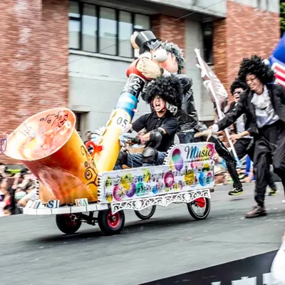 比誰最瘋！Red Bull 皂飛車大賽再度啟程　想成為全場焦點就看這次