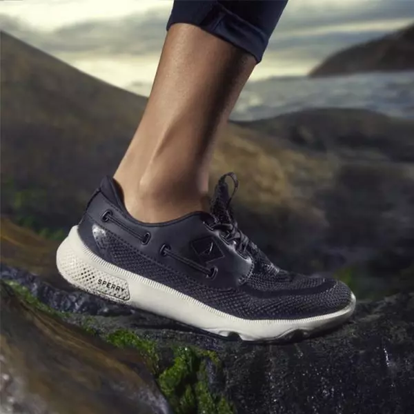 任何時刻都離不開這雙鞋！美國帆船鞋品牌SPERRY推出7 SEAS系列展現狂鞋氣勢「完勝水陸，制霸全天候」！