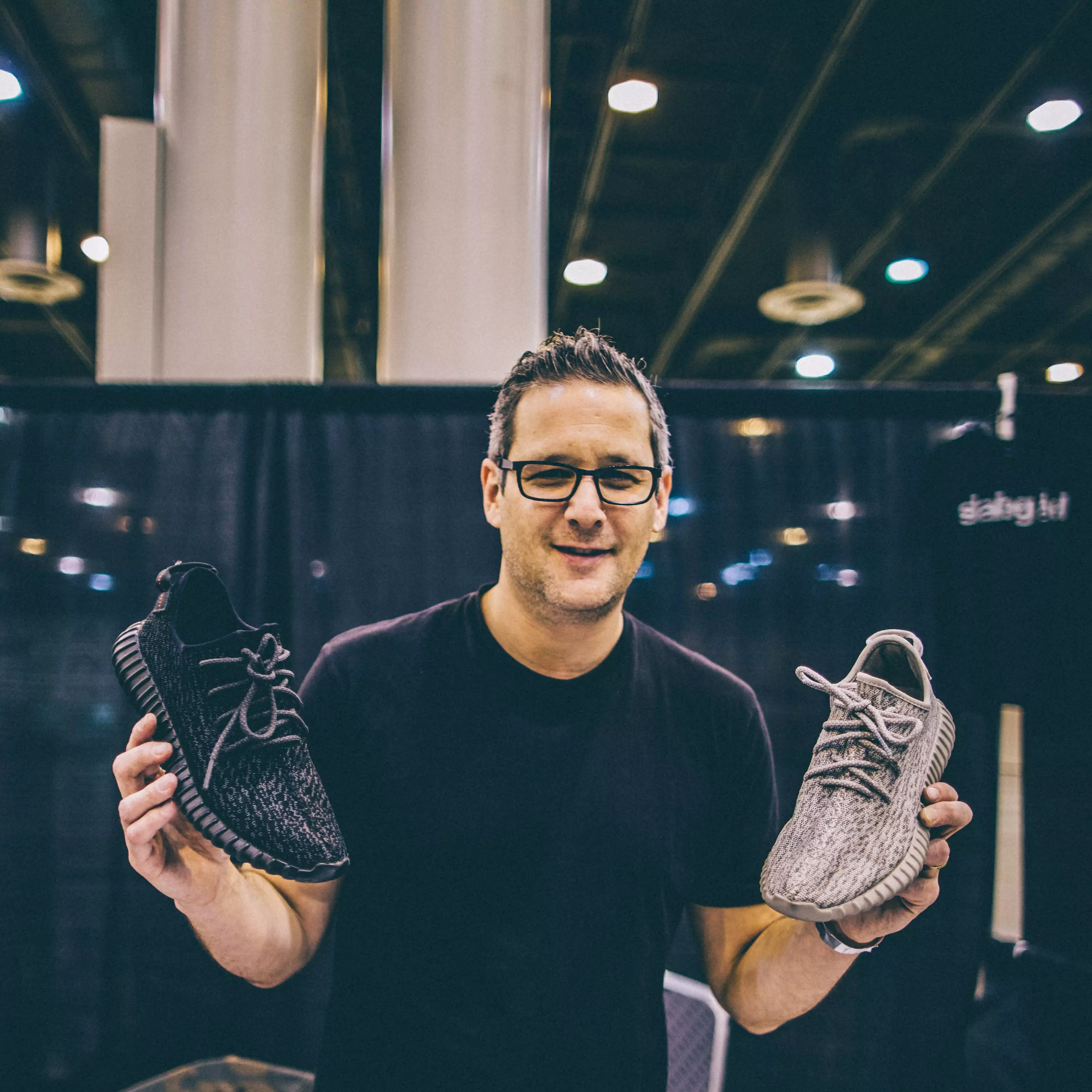 全球 5 雙的「親友限定」鞋款！竟讓 adidas 副總裁都忍不住 PO 網炫耀了