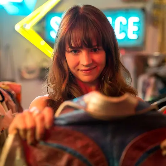 網紅始祖就是她！爆笑喜劇《Girlboss》用 3 點教你如何成為「最強女力」！