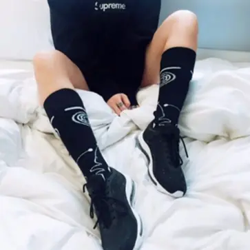 黑色經典 恆久不變 你的鞋櫃需要一對 黑色波鞋