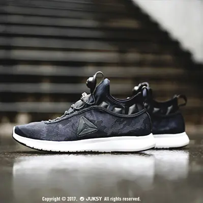 「襪套+迷彩」太生火！熱燒不退的襪套鞋款，你還有 Reebok 這個選擇