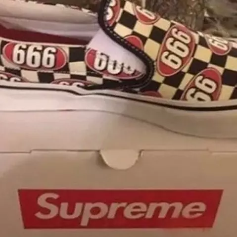 Supreme x VANS 新一波聯名鞋款諜照