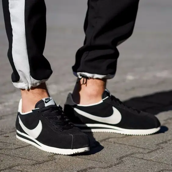 兩張小朋友外加 20 塊就能買阿甘鞋！Nike 「快閃折扣」佛心價全部 6 折起