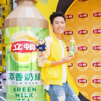 今夏必玩 最大 最嗨 立頓百萬巨型好心情砸派機 全台初登場 
