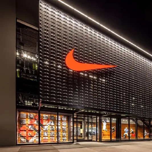 中國史上最大假鞋事件！查扣 Nike、Converse 與 Vans 在內高達 50 萬雙假鞋
