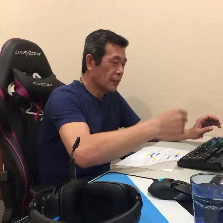 打破他們印象！台灣「最年長」實況主　立志改變充滿謾罵、扭曲的遊戲生態