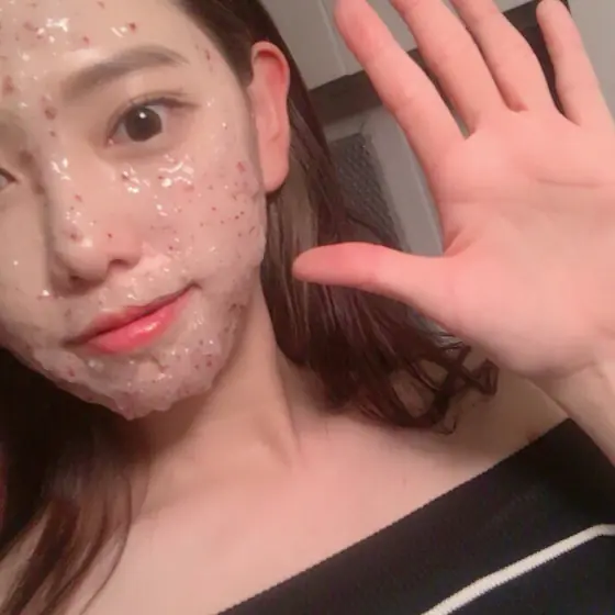 夏季出門「油脂如雨」？超便宜 4 款「 CP 值銅板面膜」快速打擊油膩膩！