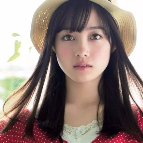 女神喀擦頭髮剪掉一大半！橋本環奈剪短髮：「這是我人生中最短的一次。」