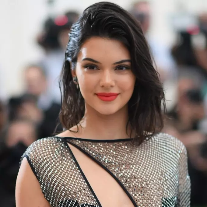 夢寐以求的家！快來參觀 Kendall Jenner 價值 $160 萬美元的別墅！