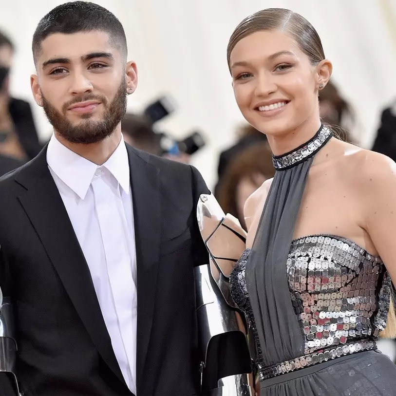 這段宣言未免甜蜜得太過份⋯⋯Zayn Malik：我沒有興趣在鏡頭前當「模範情侶」