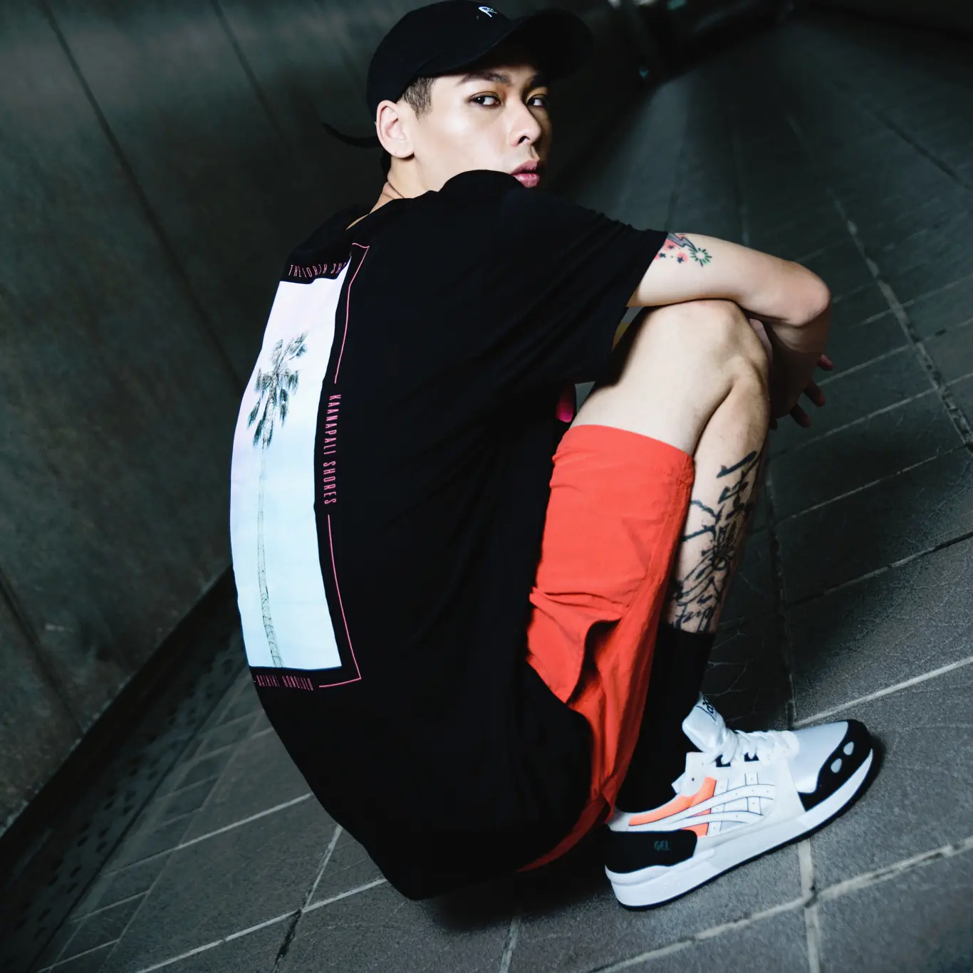 不是只有白 Tee！「今夏懶人潮穿搭」就靠這 3 大單品