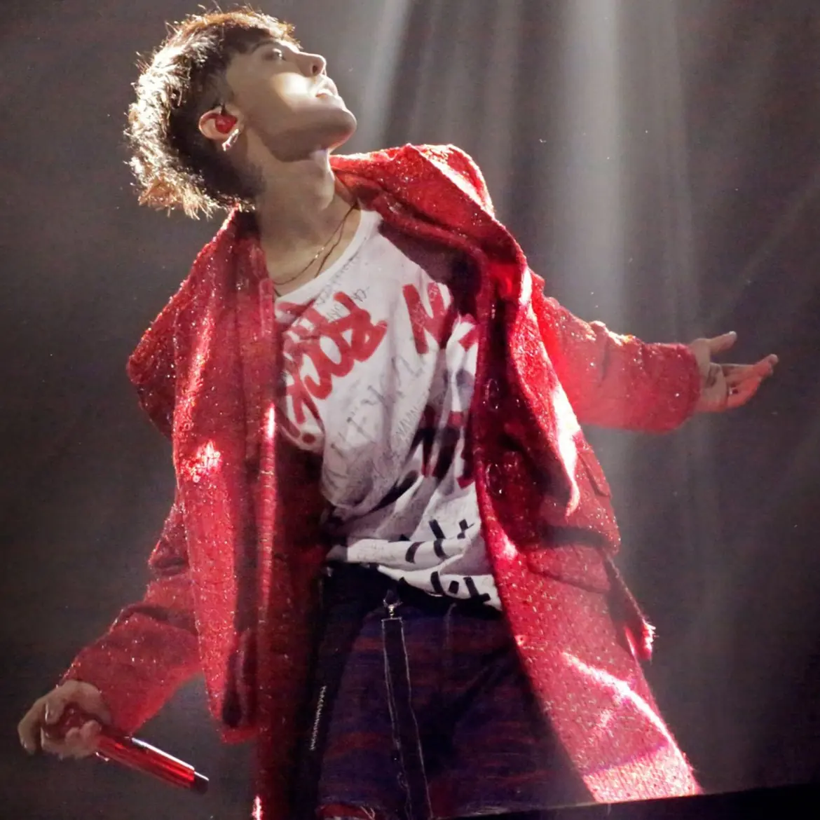 G-DRAGON 演繹 CHANEL 最新手袋 Gabrielle 宣傳影片