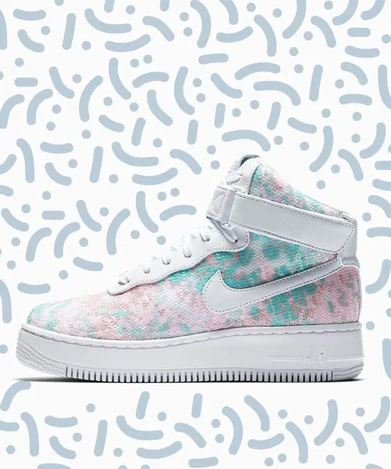 想有灰姑娘的玻璃鞋？「NIKE Air Force 1s X Glass Slipper」讓你美夢成真！