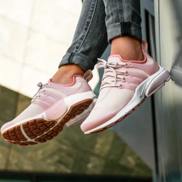你抗拒得了嗎?「Air Presto Premium X Silt Red」超美配色就是要燒斷你的理智線！