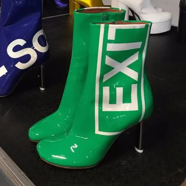 「逃生」 靴！Vetements 翻玩惡搞不斷！網友：穿了是會逃得比較快嗎？