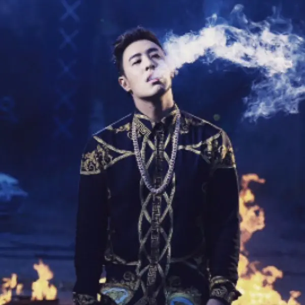 潘瑋柏也愛講：「你有 Freestyle 嗎？」！推出第 11 張專輯〈異類〉、快嘴 rap 證明嘻哈不滅