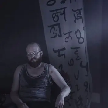 國外玩膩碟仙？《降靈曲》大玩黑暗通靈儀式　邪氣指數直逼「觀落陰」！